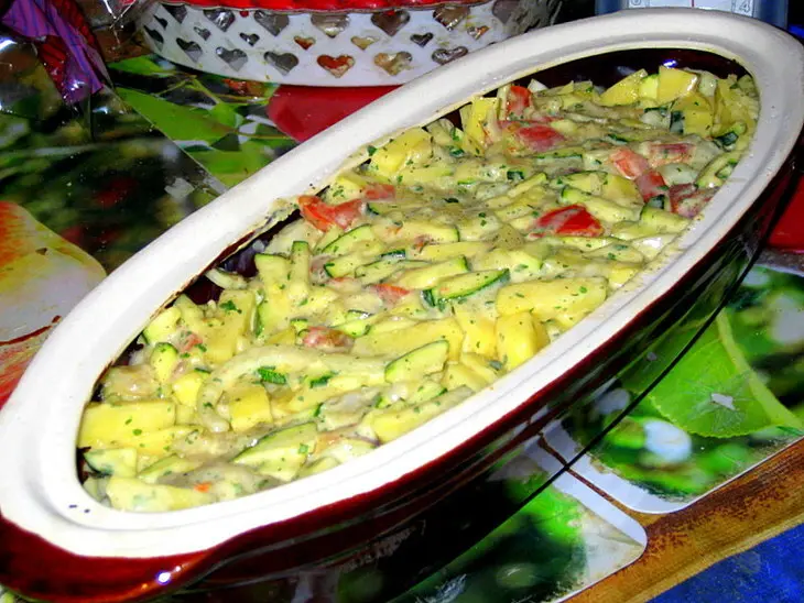 Рыбка с овощами.: шаг 4