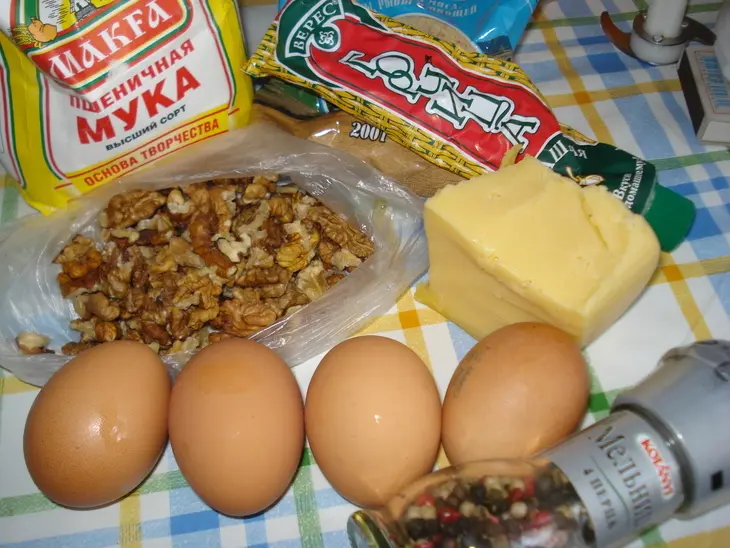Яйца в рубашке: шаг 1