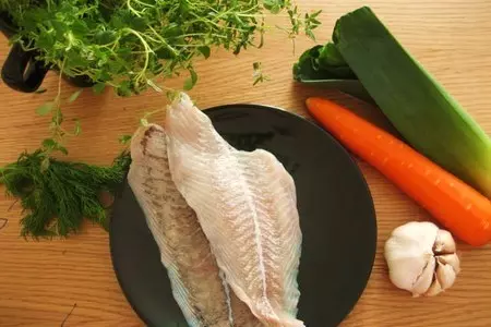 Запеченная камбала с овощами: шаг 1
