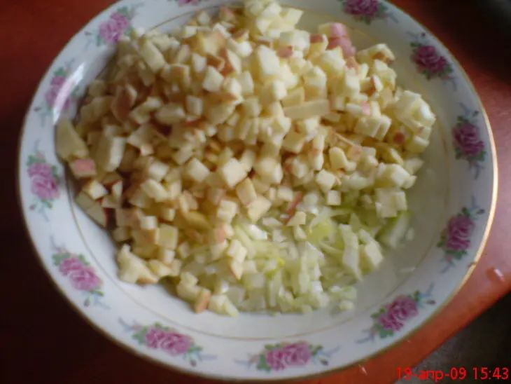 Луковый салатик (прекрасное дополнение к мясу): шаг 3