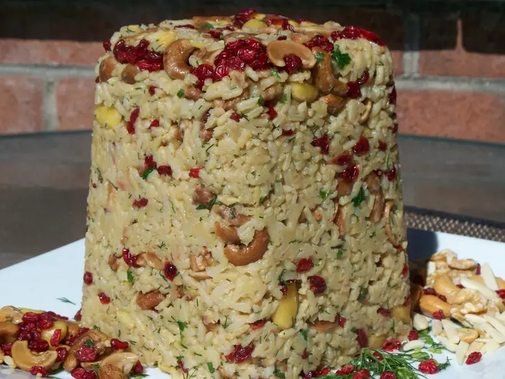 Праздничный рис с орехами и барбарисом: шаг 3