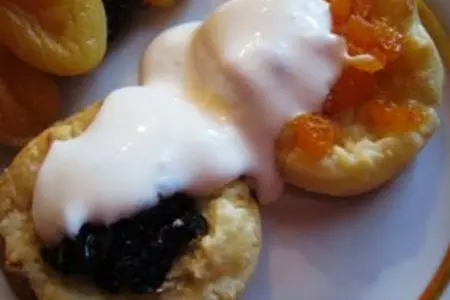 Творожные лепёшки с начинкой: шаг 1