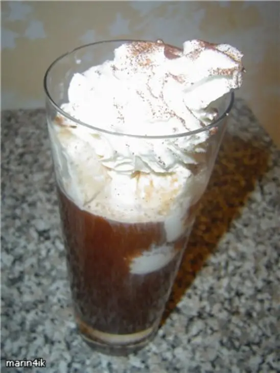 Кофе с мороженым-eiskaffee: шаг 2