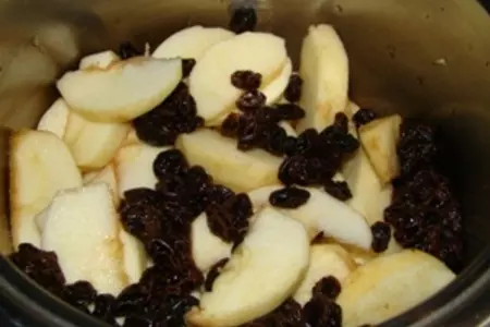 Пирог рассыпчатый яблочный: шаг 2