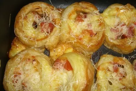 Розочки - мини пиццы: шаг 8