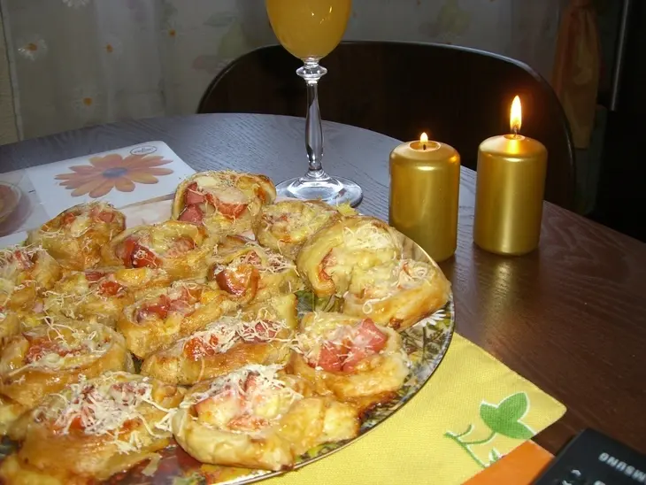 Розочки - мини пиццы: шаг 9