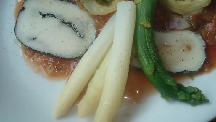 Спаржа с артишоками в горячем соусе: шаг 8