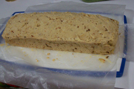 Кукурузный хлеб с луком, чесноком и сыром: шаг 2