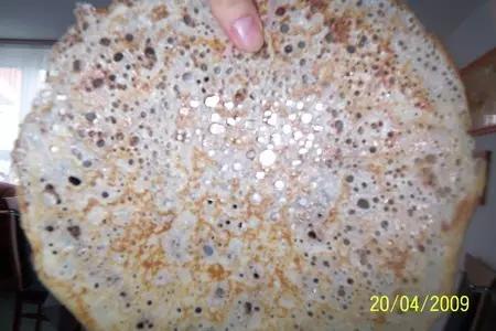 Блинчики кружевные на  крахмале: шаг 4