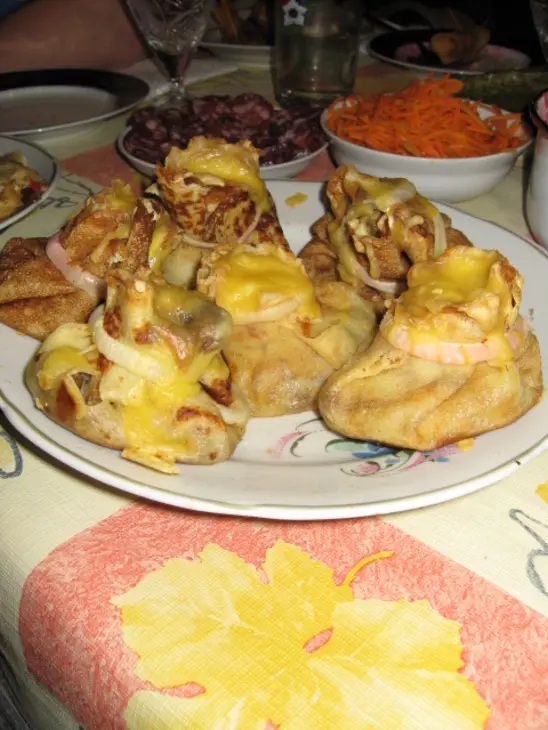 Блинные мешочки с мясной начинкой: шаг 1