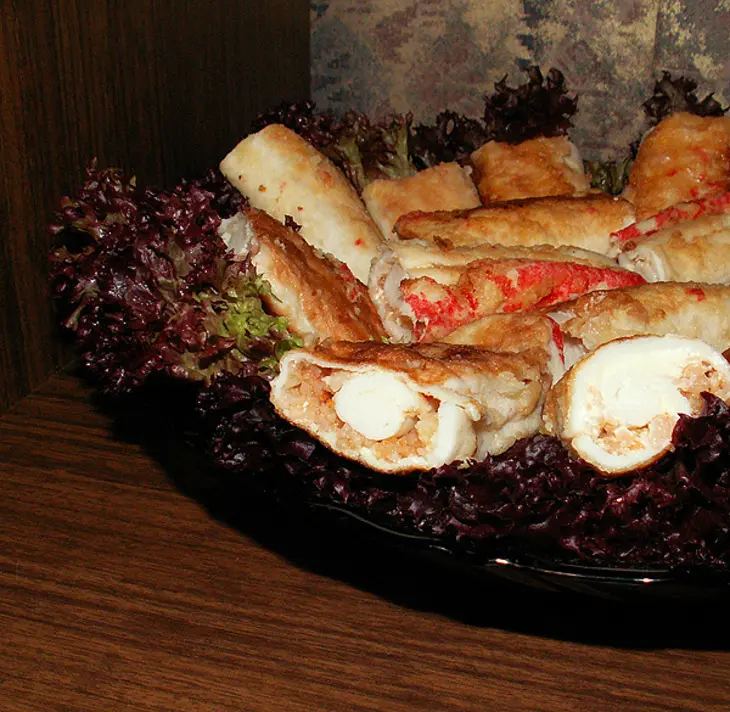 Крабовые рулетики вкусные: шаг 6