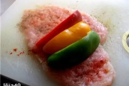 Рулетики из куриной грудки "светофор": шаг 2