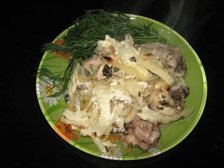 Курица с овощами в горшочке.: шаг 1