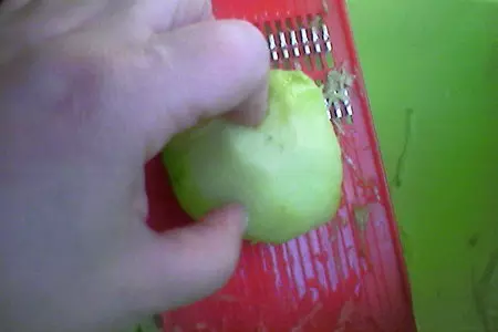 Овощной салат с редькой: шаг 3
