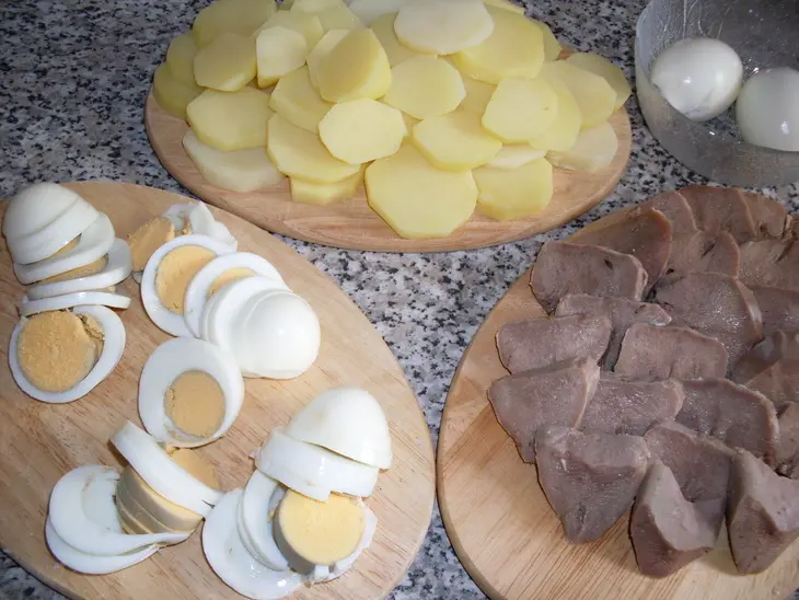 Горячая закуска "язычок": шаг 1