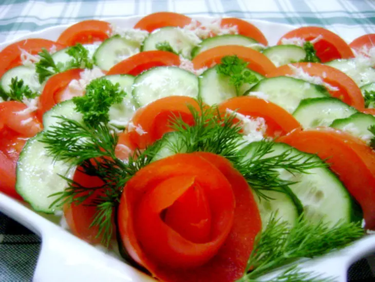Салат- простой, но вкусный и красивый: шаг 5