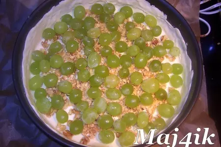 Очень быстрый сырный киш с орехами и виноградом: шаг 2