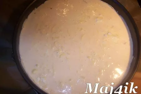Очень быстрый сырный киш с орехами и виноградом: шаг 4