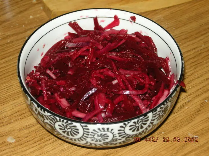 Свекольная закуска.: шаг 1
