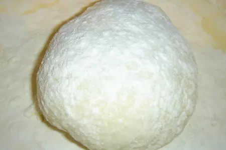 Тесто на пиццу без яиц и масла: шаг 3