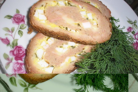 Рулет из форели с сыром, яйцом и зеленью: шаг 1