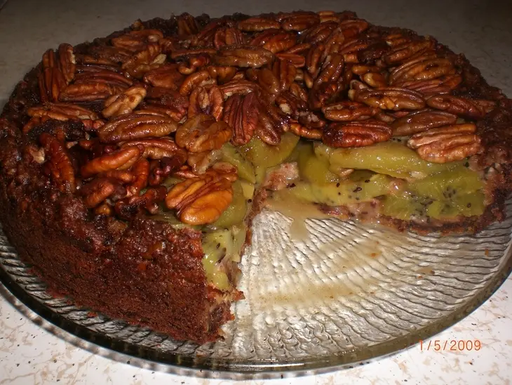 Овсяный пирог с киви и орехами: шаг 4
