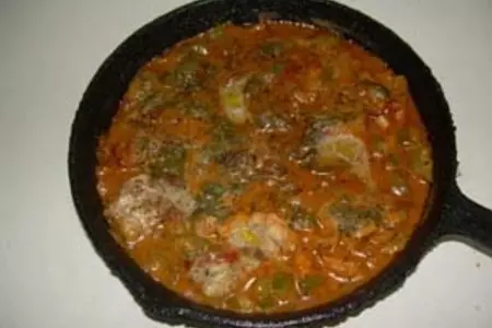 Рыба в соусе с корнишонами: шаг 5