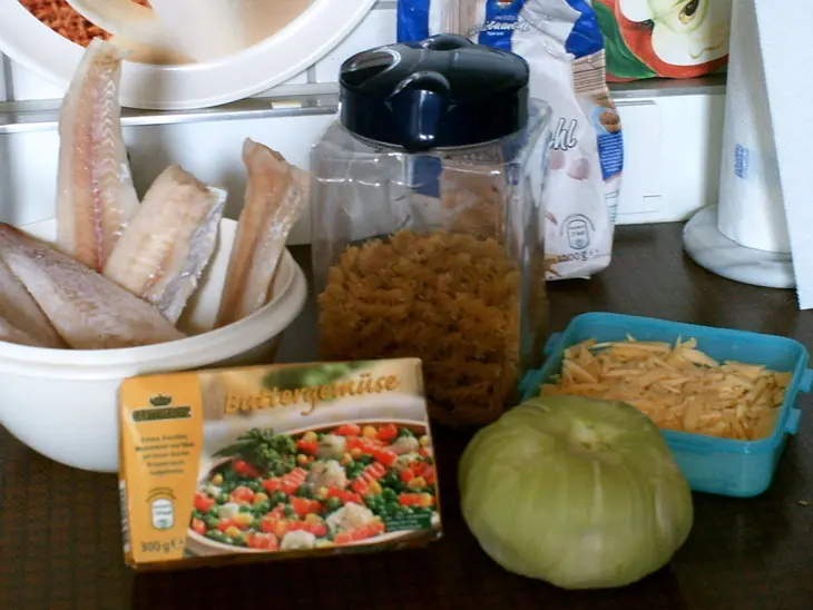 Запеканка из рыбы с овощами и макаронными изделиями: шаг 1