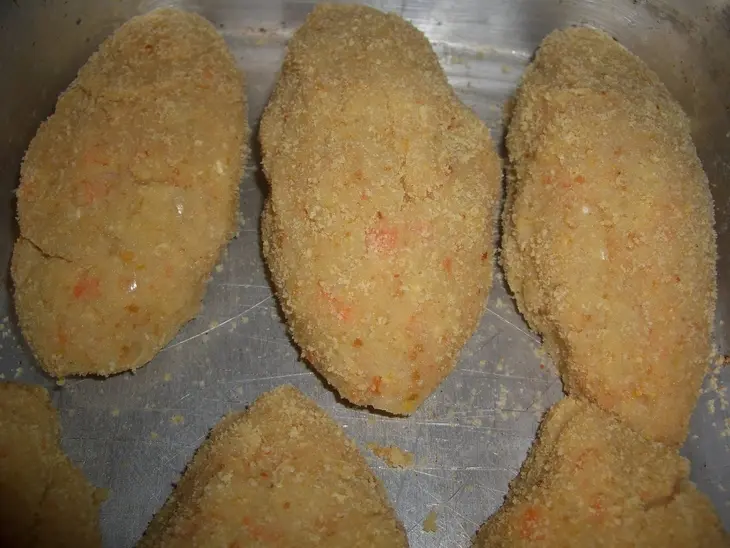 Куриные котлеты с морковью и яблоками: шаг 5