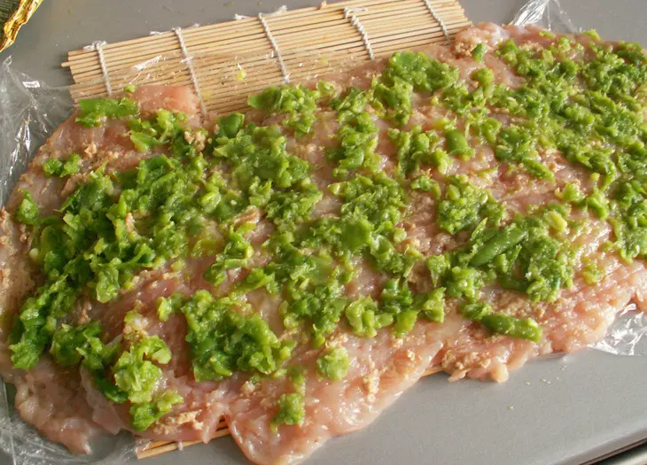 Куриный рулет с зеленой фасолью и горчицей: шаг 6
