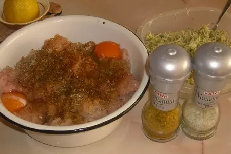 Куриные котлетки: шаг 1