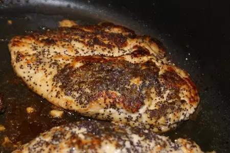 Куриная отбивная в  маковой панировке: шаг 5