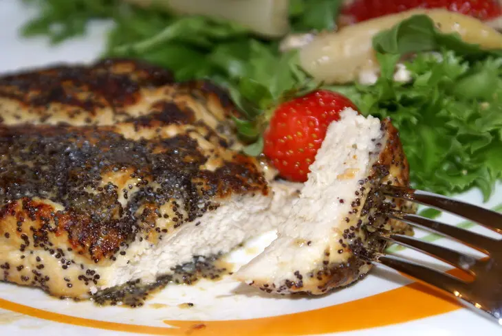 Куриная отбивная в  маковой панировке: шаг 7
