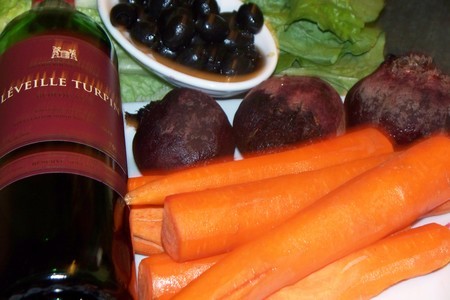 Винно свекольно морковный пудинг: шаг 1