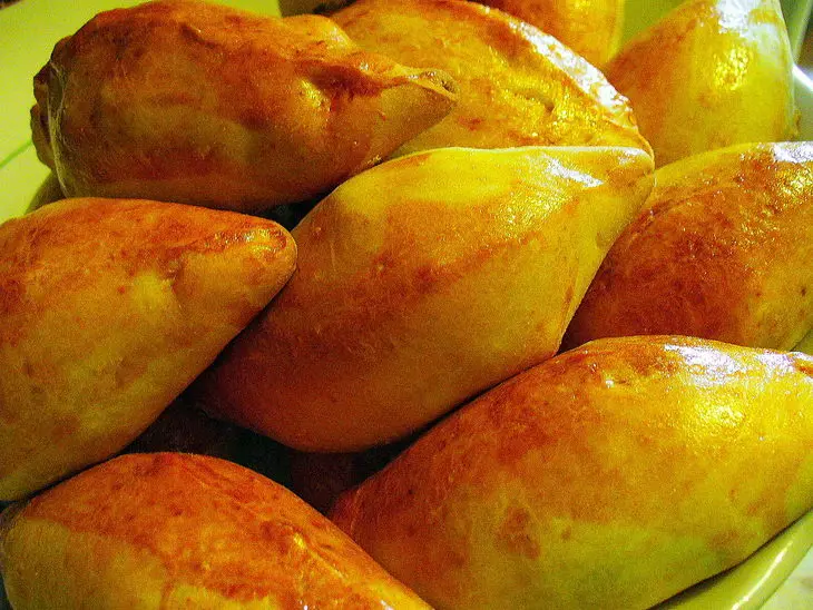 Пирожки"праздничные": шаг 3