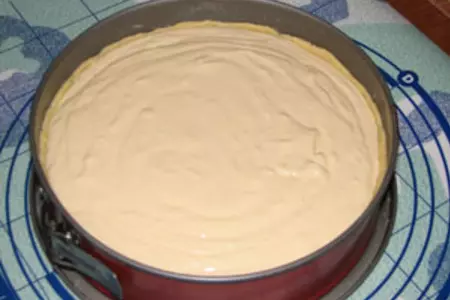 Творожный чизкейк с вишней: шаг 6