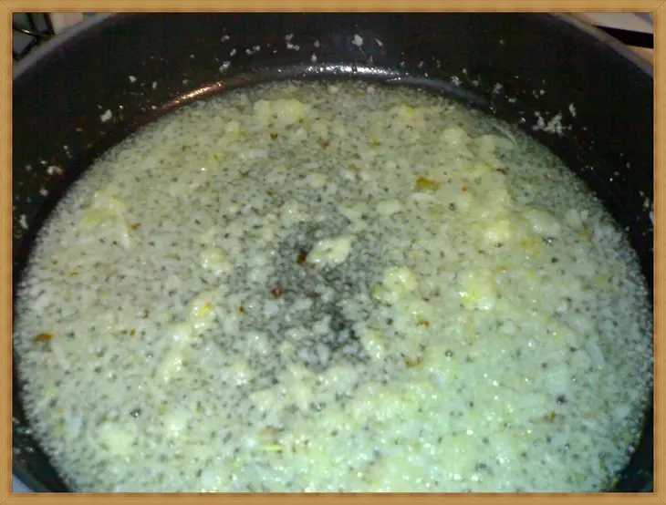 Плов из макарошек "кускус" с зеленым горошком (скоро-оперативный ужин,часть 1): шаг 1