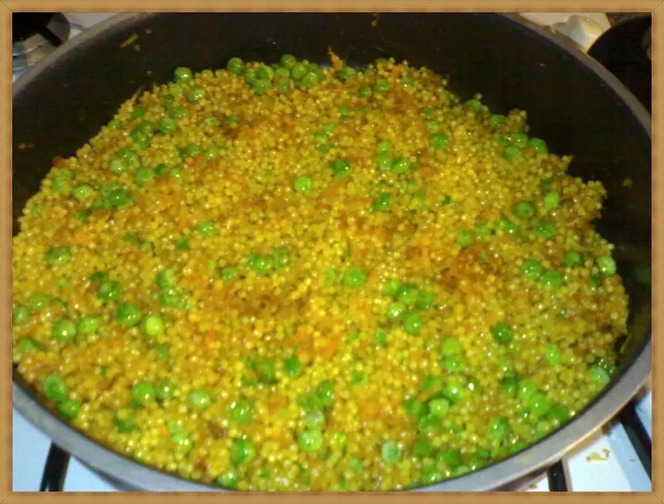 Плов из макарошек "кускус" с зеленым горошком (скоро-оперативный ужин,часть 1): шаг 5