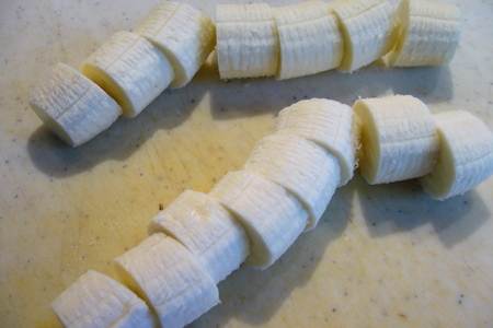 Банановые пенёчки "не проходите мимо!" (десерт за 5 минут): шаг 1