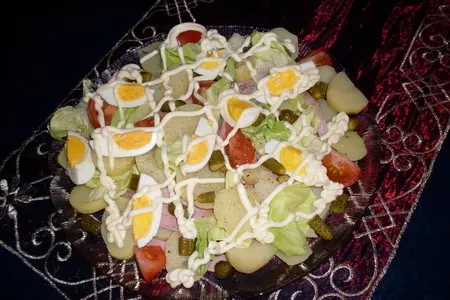 Картофельный салат с яйцами: шаг 1