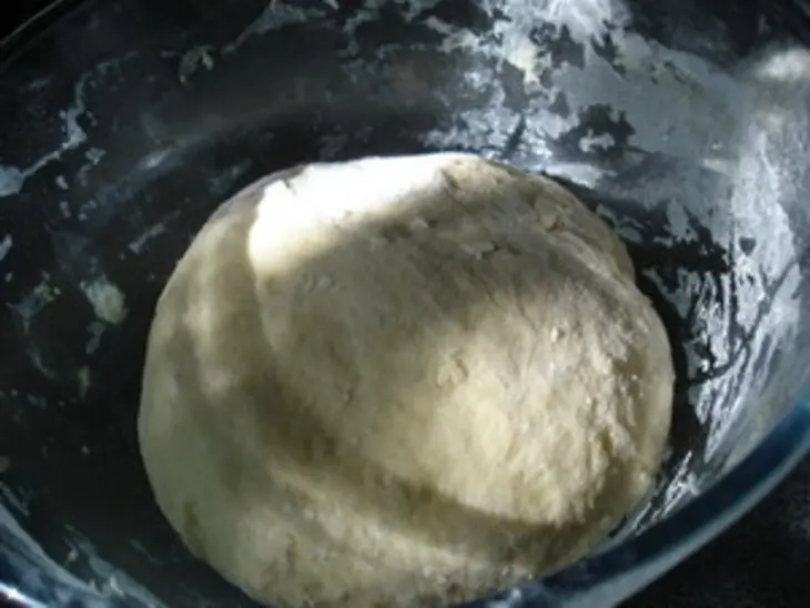 Пирог  с курицей и смородиной.: шаг 1