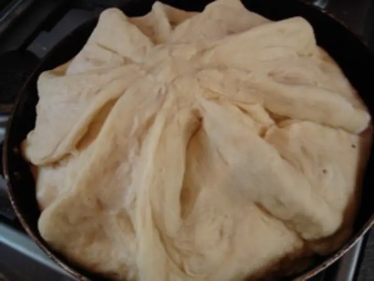 Пирог  с курицей и смородиной.: шаг 6