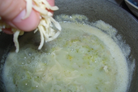 Суп с брокколи и сыром: шаг 7