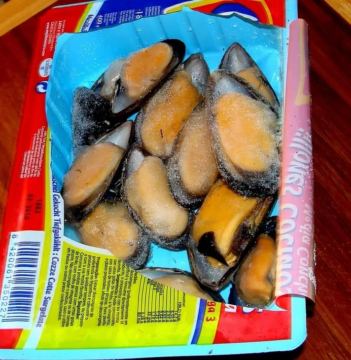 Лосось с соусом .....: шаг 1