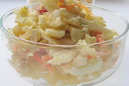 Капустный-вкустный салат с творогом и яйцом: шаг 2