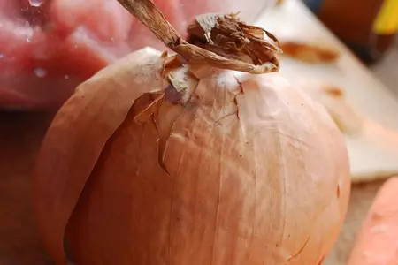 Говядина, тушенная в пиве: шаг 1