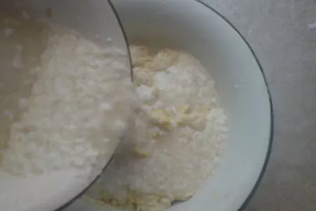 Булочки с курагой: шаг 3