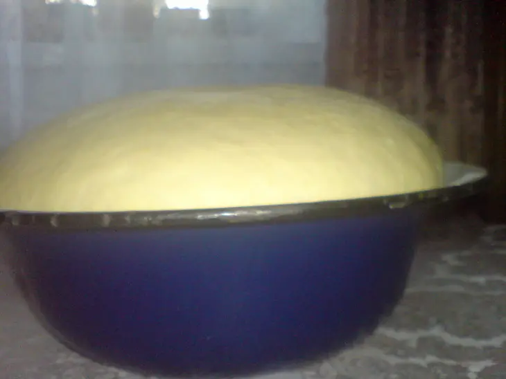 Булочки с курагой: шаг 6