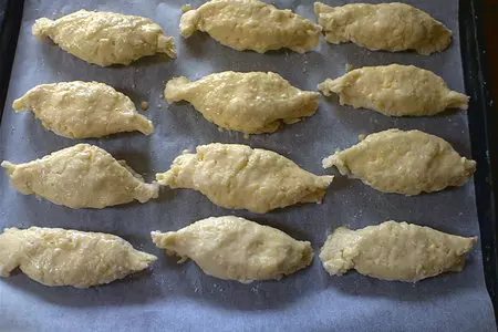 Пирожки картофельные с брынзой: шаг 3