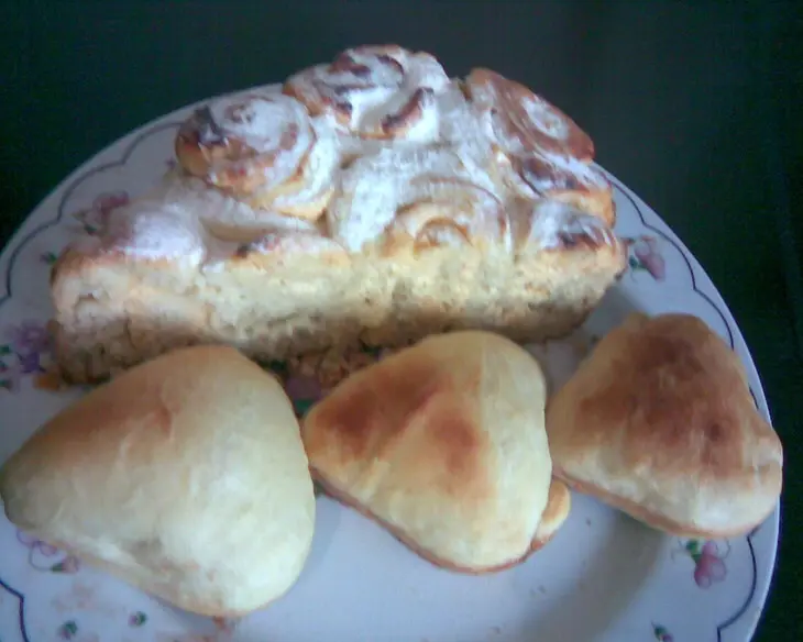 Сердечная выпечка (булочки с клубничным вареньем и пирог с творогом и апельсиновым киселем): шаг 5